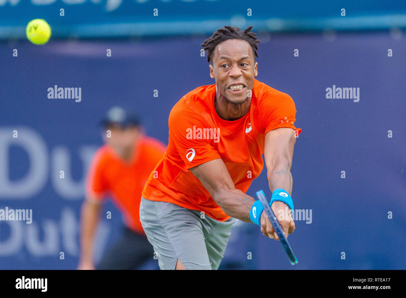 Dubai, EAU. 1 Marzo, 2019. Gael Monfils di Francia per la semi finale match contro Stefanos Tsitsipas della Grecia durante il Dubai Duty Free campionato di tennis presso il Dubai International Tennis Stadium, Dubai, UAE il 01 marzo 2019. Foto di concedere l'inverno. Credit: UK Sports Pics Ltd/Alamy Live News Foto Stock