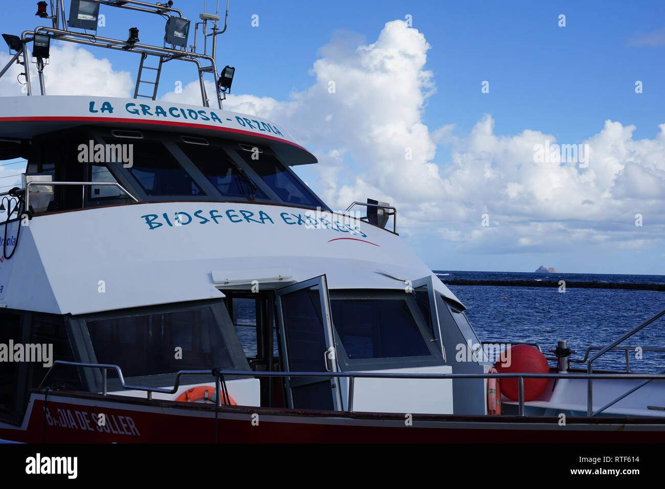 Biosfera Express, Personen-Fähre nach La Graciosa, Hafen von Orzola, Lanzarote, Kanarische isole Foto Stock