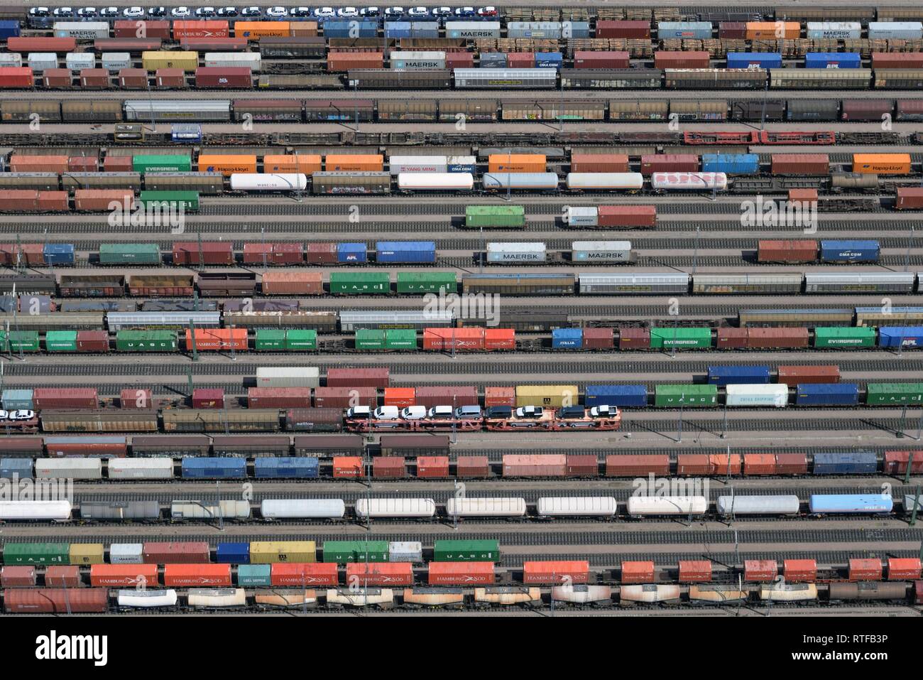 Vista aerea, i treni merci, carri presso Maschen cantiere di smistamento, Bassa Sassonia, Germania Foto Stock