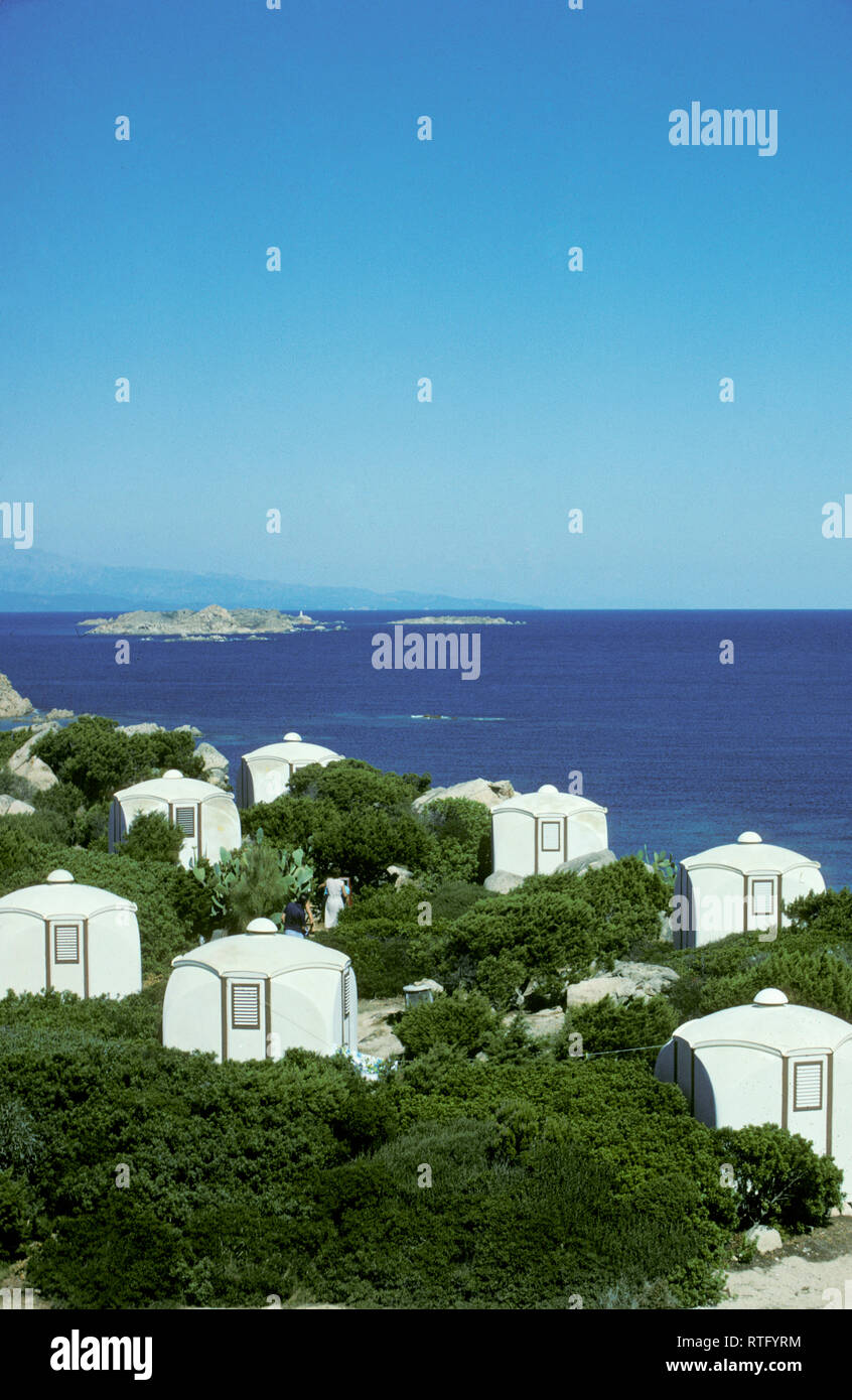 L'Italia, Sardegna, la maddalena, bungalow, 60's Foto Stock