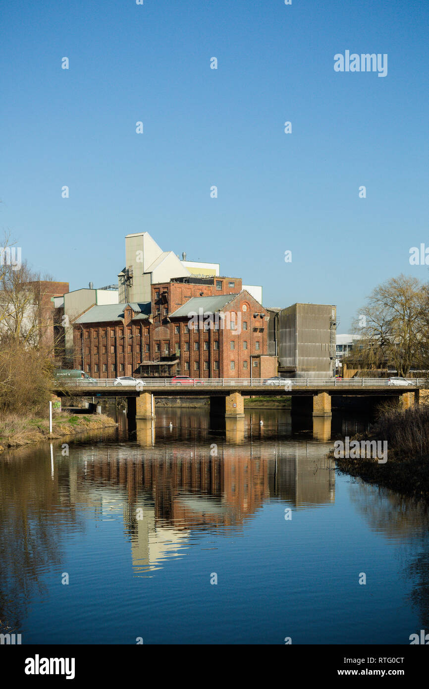 Whitworths mulino sul fiume Nene a Wellingborough Foto Stock