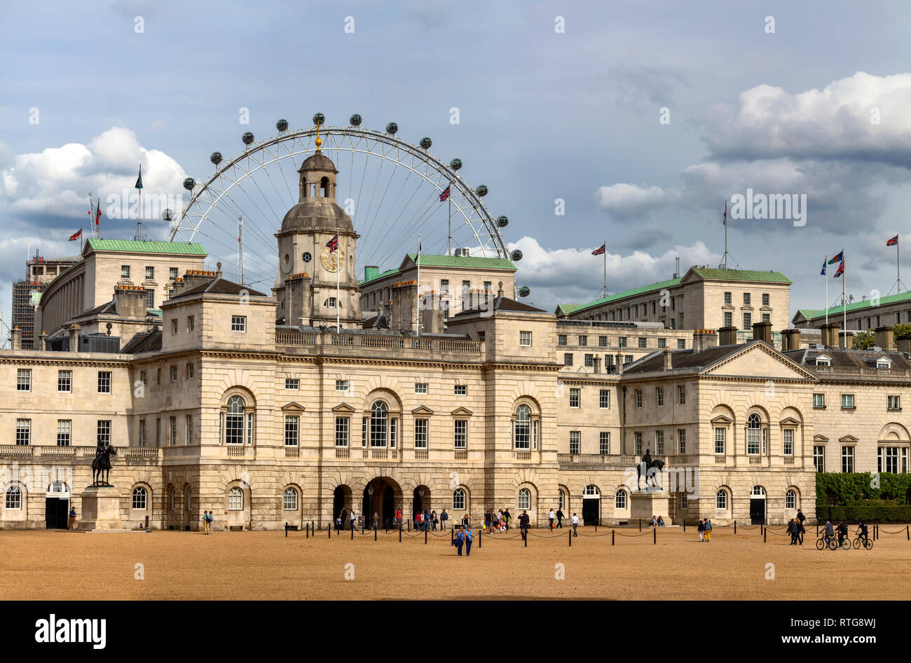 La Sfilata delle Guardie a Cavallo edificio, Casa Museo di cavalleria, Whitehall, London, England, Regno Unito Foto Stock