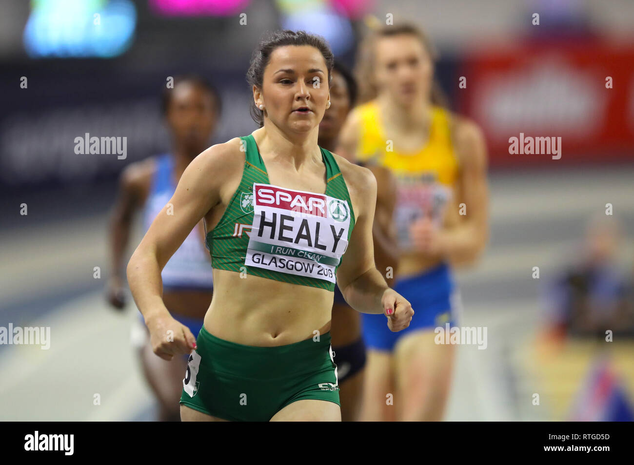 L'Irlanda è Phil Healy compete in donne 400m 3 di calore durante il giorno uno degli Europei Indoor di Atletica a Emirates Arena, Glasgow. Foto Stock