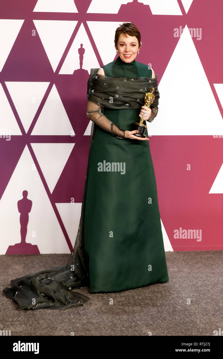 Olivia Colman, Miglior Attrice vincitore per il "favorito", pone in sala stampa con il suo Oscar durante la 91Accademia annuale Premi al Dolby Theatre in Hollywood, la California il 24 febbraio 2019. Foto Stock