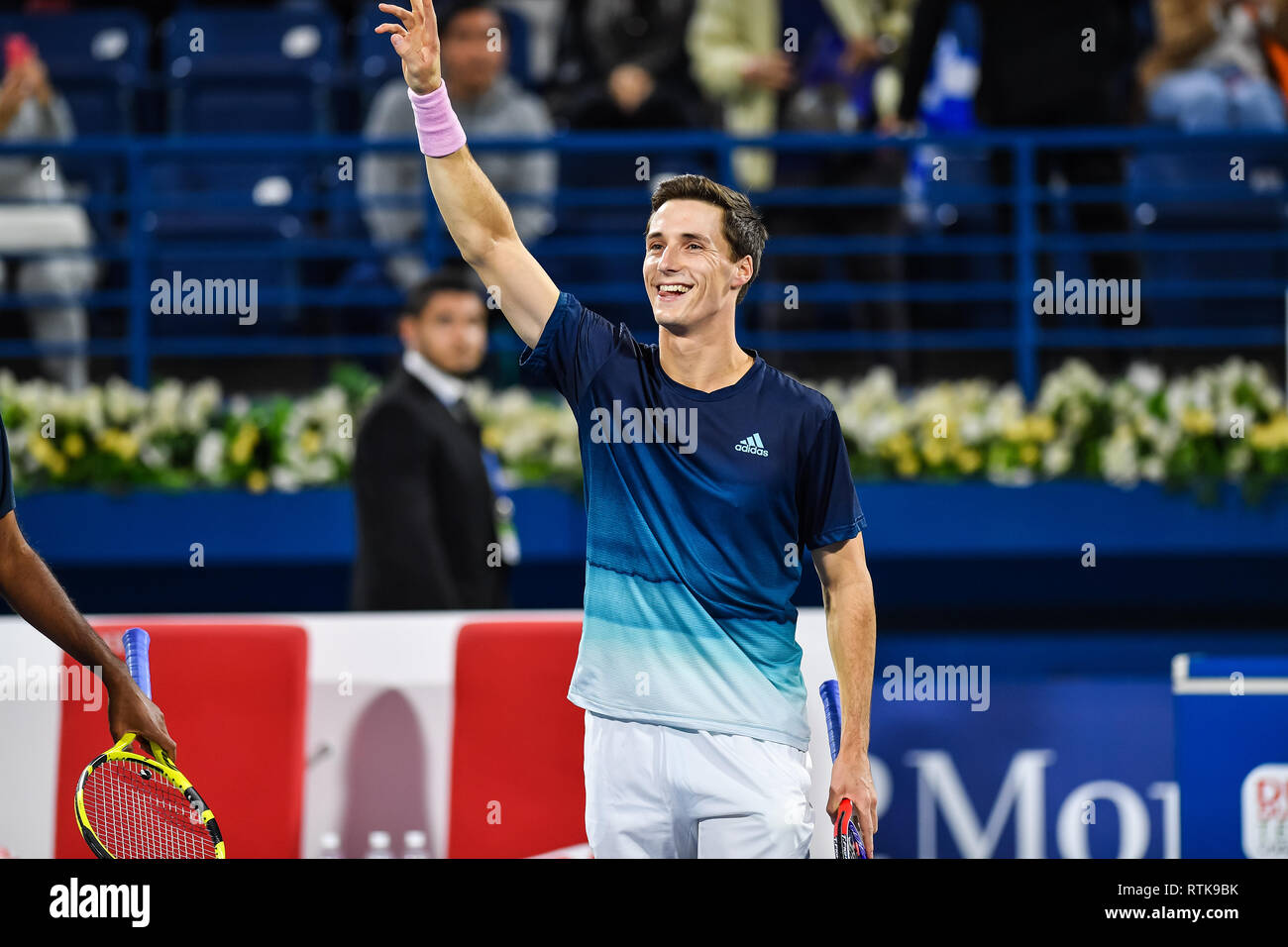 Dubai, EAU. 2 marzo 2019. Joe Salisbury Regno Unito e Rajeev Ram di USA sul loro modo di vincere il 2019 Dubai i campionati di Tennis Doubles finale contro Jan-Lennard Struff della Germania e Ben McLachlan del Giappone. La quarta seminate duo di Salisbury e la Ram ha vinto in retta fissa 7-6 (7-4), 6-3 Credito: Feroz Khan/Alamy Live News Foto Stock