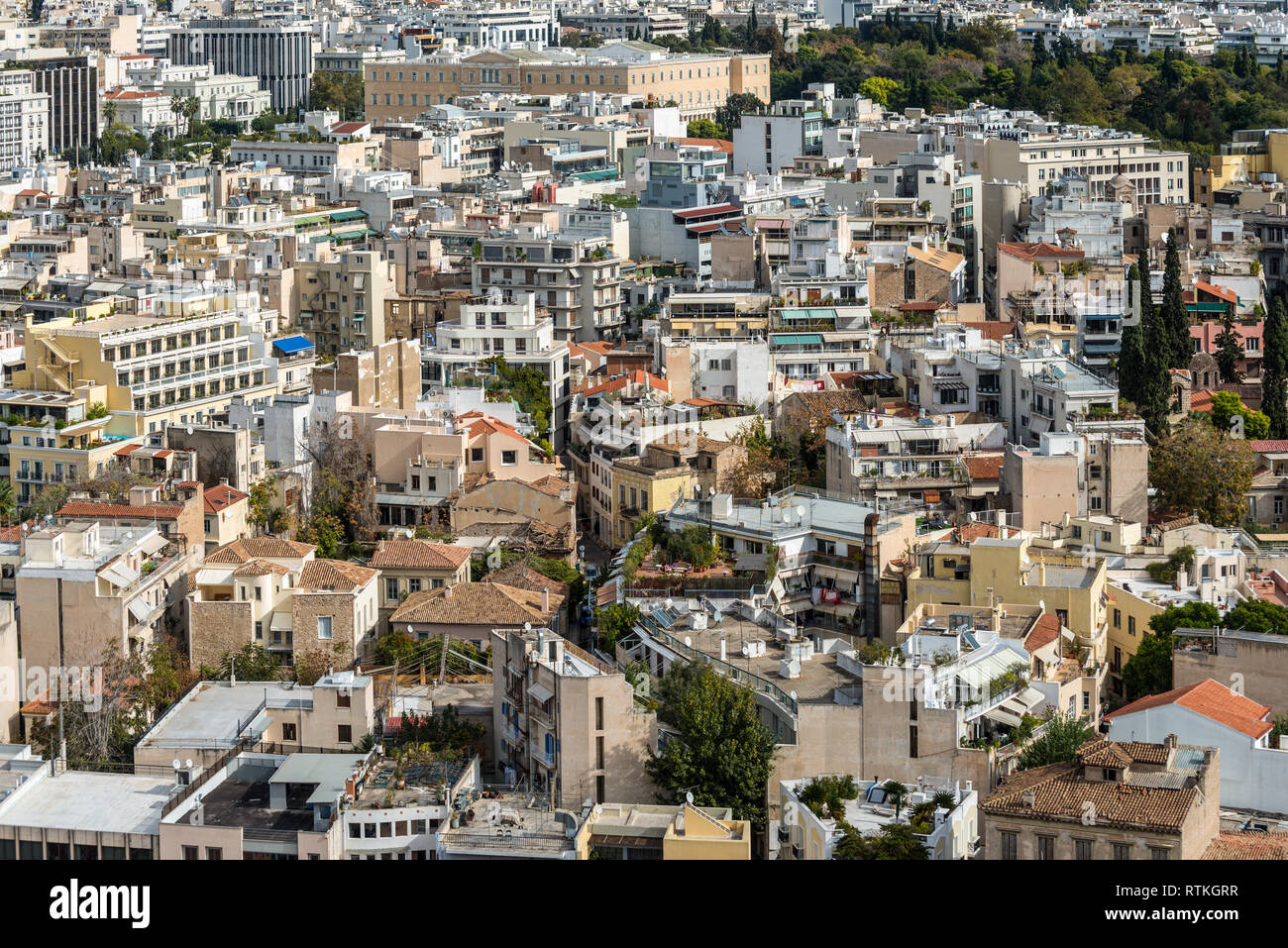 Atene, Grecia - 1 Novembre 2017: vista aerea di Atene, capitale della Grecia. Atene ha significativi resti dell'antica civiltà greca. Foto Stock