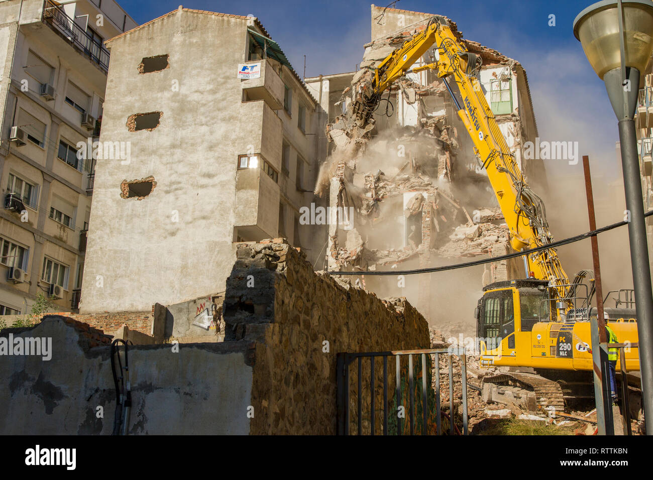 High Reach Demolition Komatsu Foto Stock