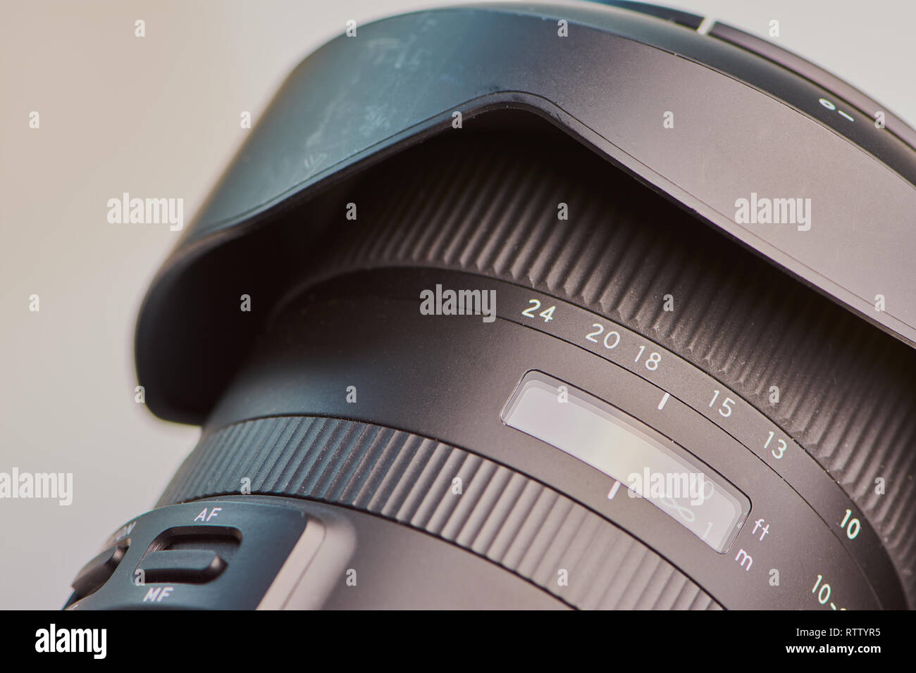 Macro foto a colori della scala di un obiettivo grandangolare Foto Stock
