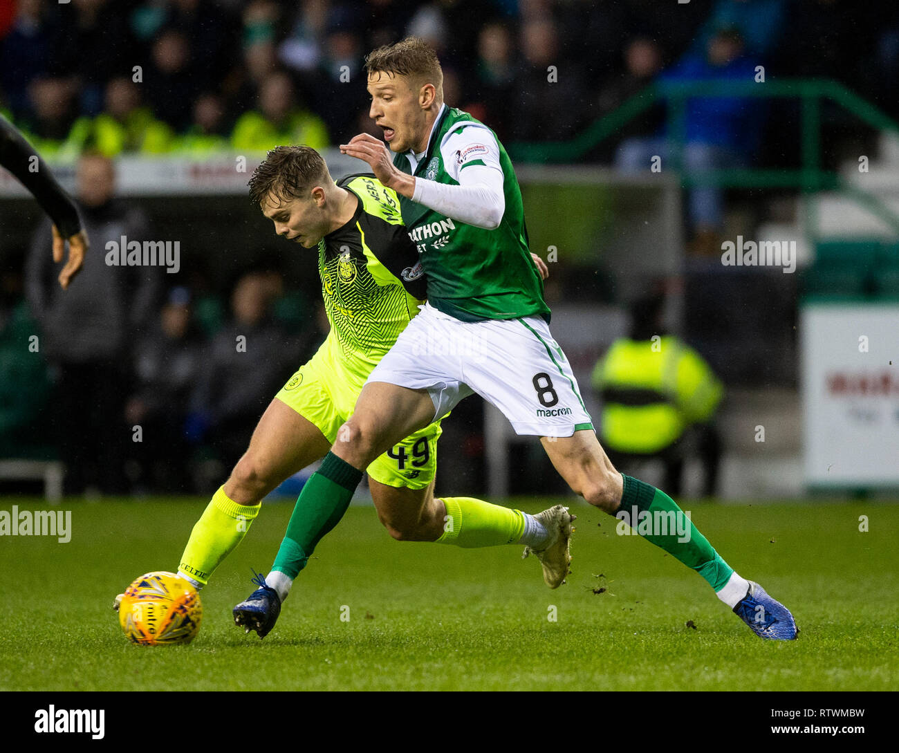 Edimburgo, Scozia, Regno Unito. 02marzo, 2019. Coppa scozzese Quarti di Finale - Hibernian V Celtic, Edimburgo, Midlothian, Regno Unito. 02Mar, 2019. Pic mostra: Hibs' centrocampista lituano, Vykintas Slivka, blocchi un tentativo sul traguardo da centrocampista dei Celtic, James Forrest, come Hibs ospitano Celtic nei quarti di finale della Coppa Scozzese a Easter Road Stadium, Edimburgo Credito: Alamy/Ian Jacobs Credito: Ian Jacobs/Alamy Live News Foto Stock