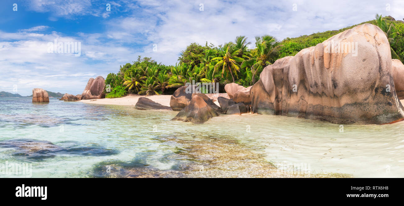 Seychelles esotica spiaggia di La Digue Island Foto Stock