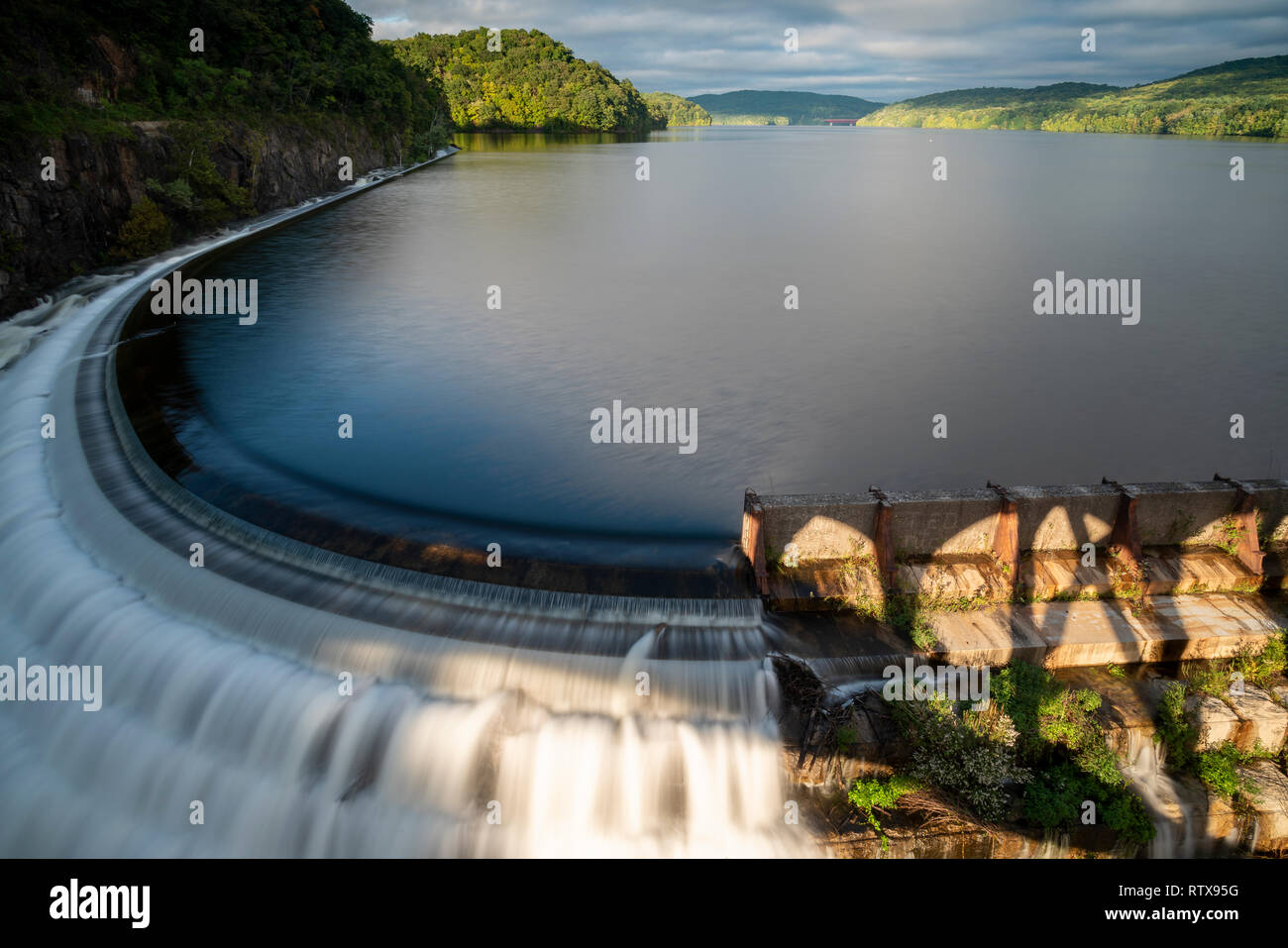 Lago in autunno Foto Stock