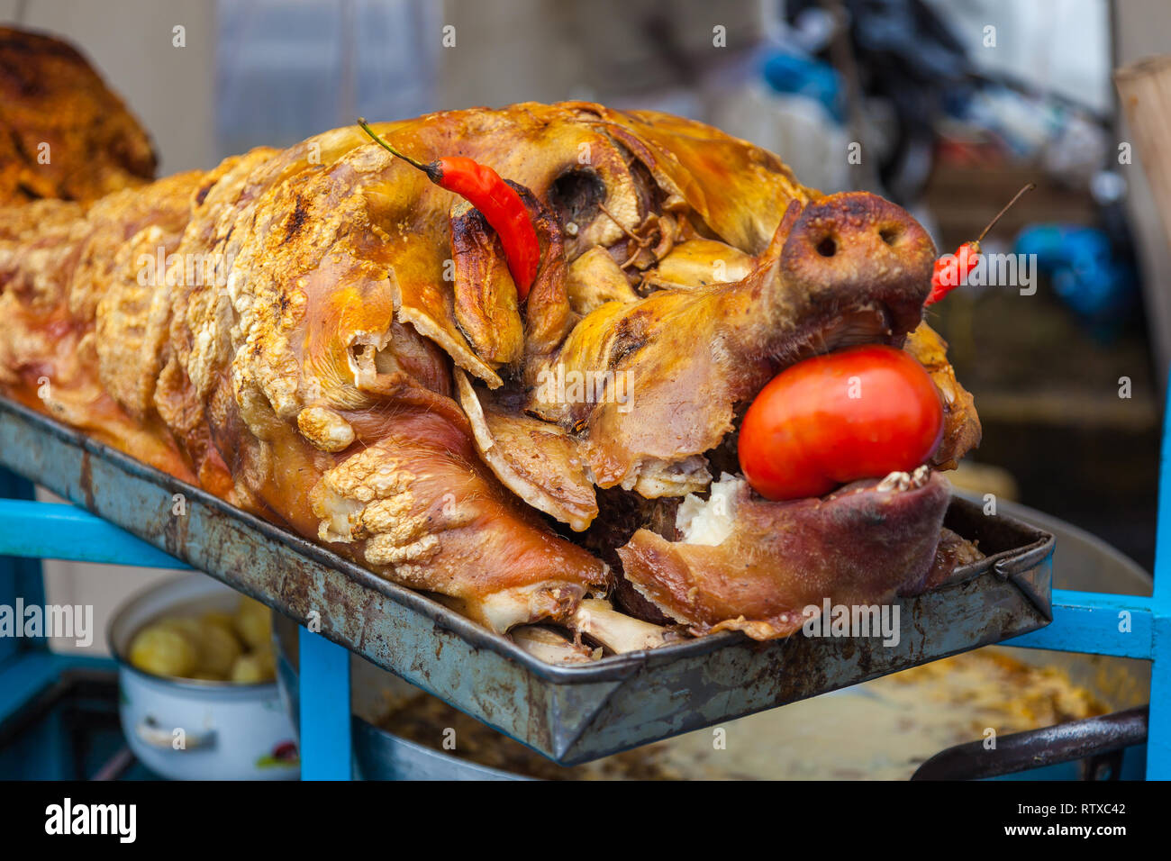 "Hornado', tutta la carne di maiale preparata in forno Foto Stock