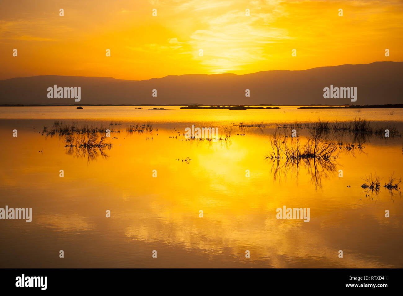 Sunrise in neve Zohar, il Mar Morto, Israele sud Foto Stock