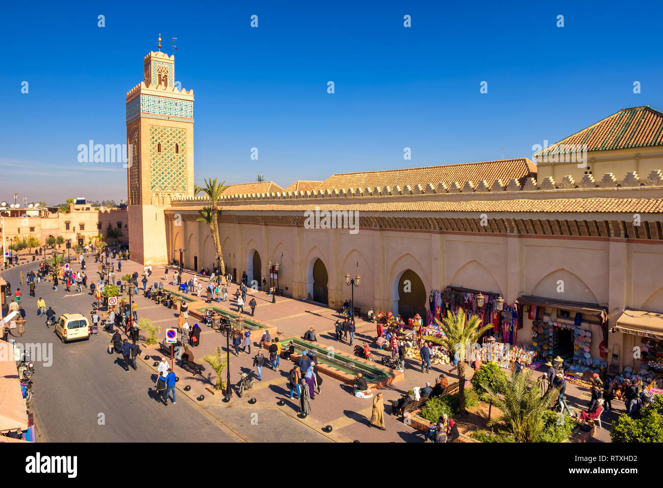 La Moschea di Koutoubia e piazza vicina al quartiere della Medina di Marrakech Foto Stock