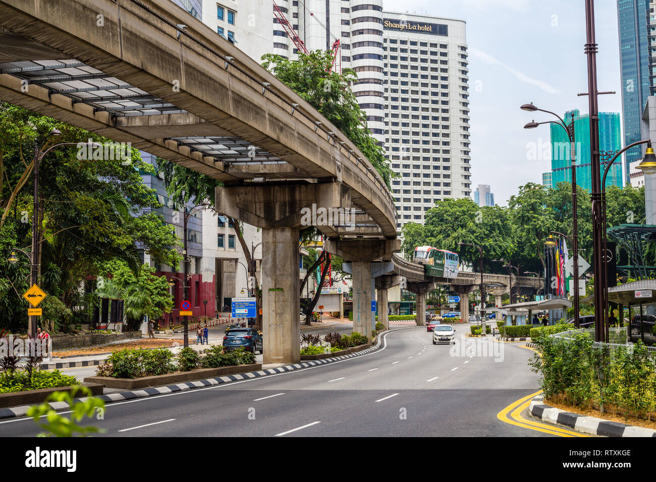 Kuala Lumpur Monorail serve Kuala Lumpur Centrale, Malesia. Foto Stock