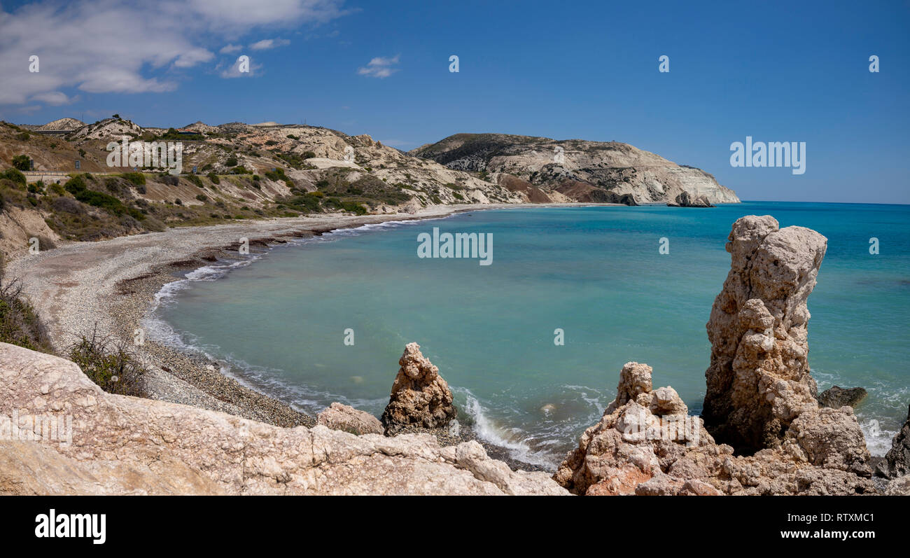 Petra tou Romiou bay a Cipro. Foto Stock