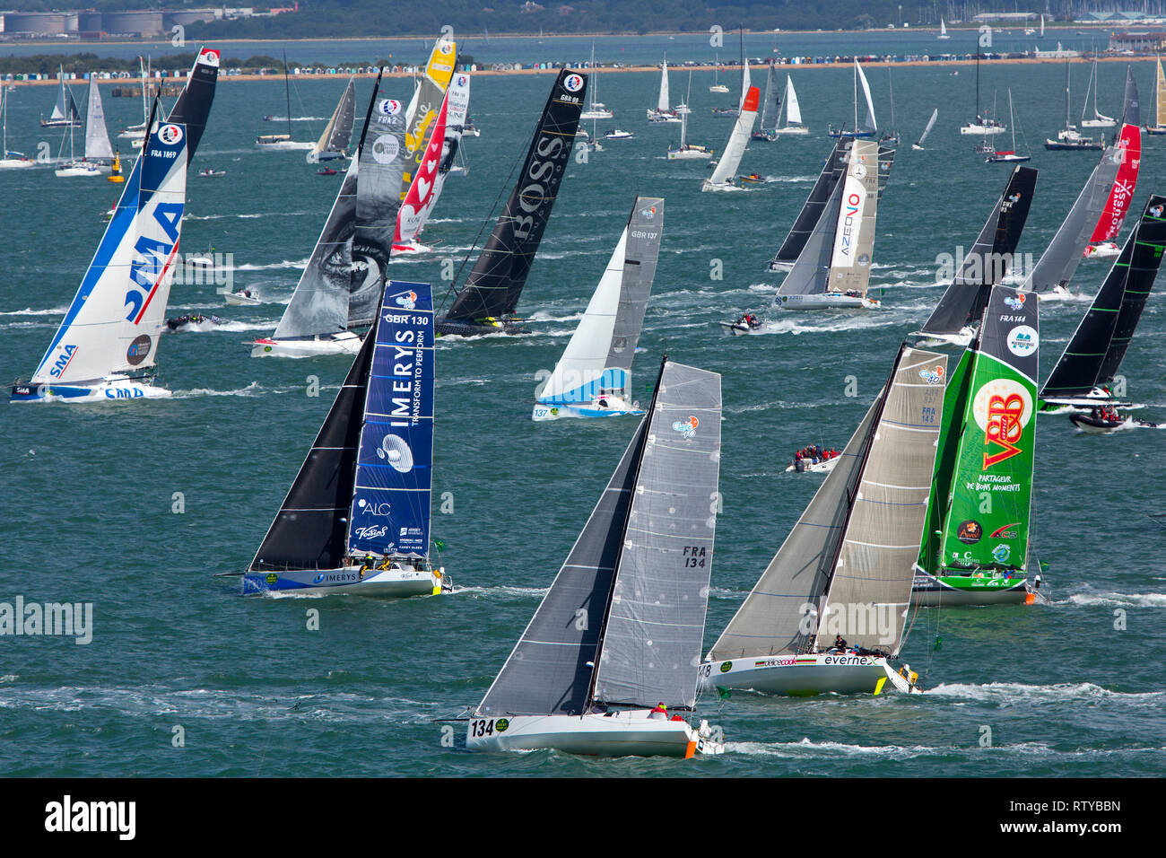 Royal Ocean Racing Club, RORC, primo vinto dalla Jolie Brise nel 1925.,Start del 2017 Fastnet Race. Cowes, Isle of Wight, Regno Unito, Foto Stock