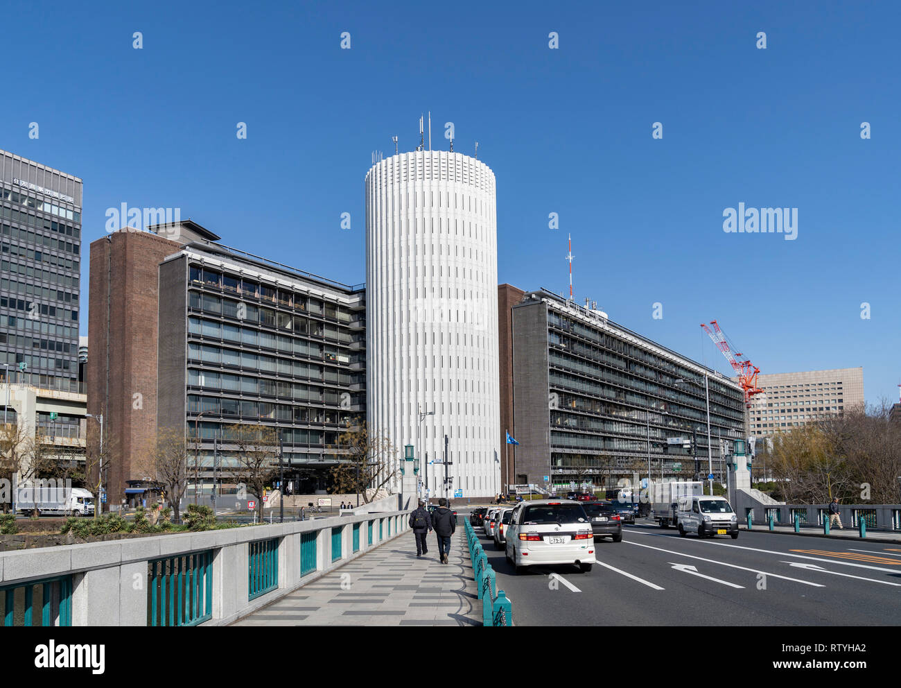 Palaceside Building, Chiyoda-Ku, Tokyo, Giappone. Progettato da Shoji Hayashi, Nikken Sekkei, costruito nel 1966 Foto Stock