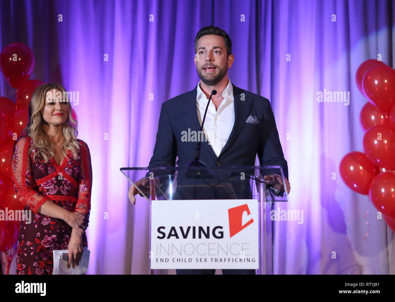Hollywood, Stati Uniti d'America - 2 Marzo: Zachary Levi, Kim Biddle, al 7 risparmio annuale di Gala di innocenza al Loews Hollywood Hotel in Hollywood, USAlifornia il 2 marzo 2019. Credito: Faye Sadou/MediaPunch Foto Stock
