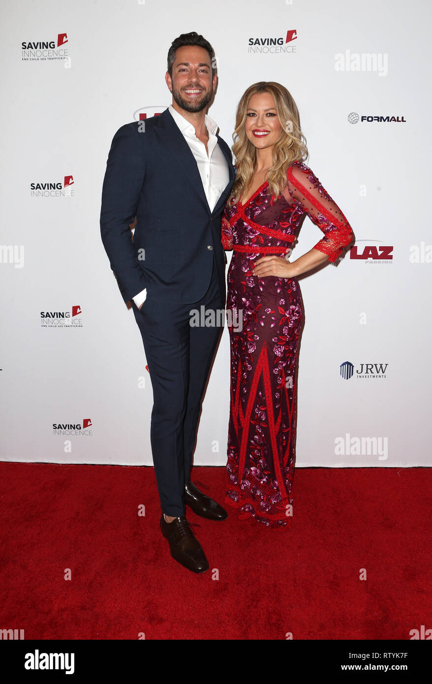 Hollywood, Stati Uniti d'America. 2 Mar, 2019. Zachary Levi, Kim Biddle, al 7 risparmio annuale di Gala di innocenza al Loews Hollywood Hotel in Hollywood, USAlifornia il 2 marzo 2019. Credito: Faye Sadou/media/punzone Alamy Live News Foto Stock