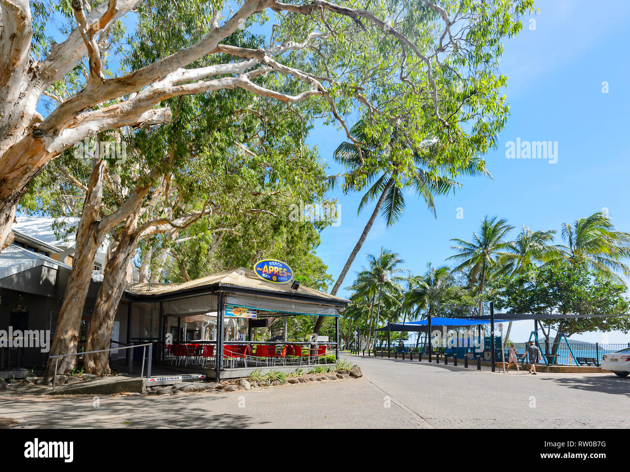 Apres Beach bar grill sulla foreshore di Palm Cove, Cairns Northern Beaches, estremo Nord Queensland, QLD, FNQ, Australia Foto Stock