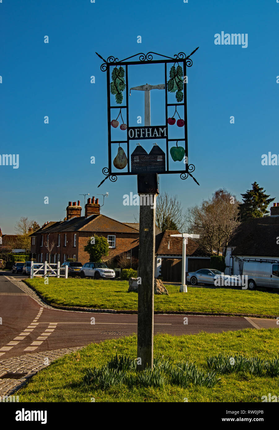 Villaggio Offham segno, Kent. Foto Stock