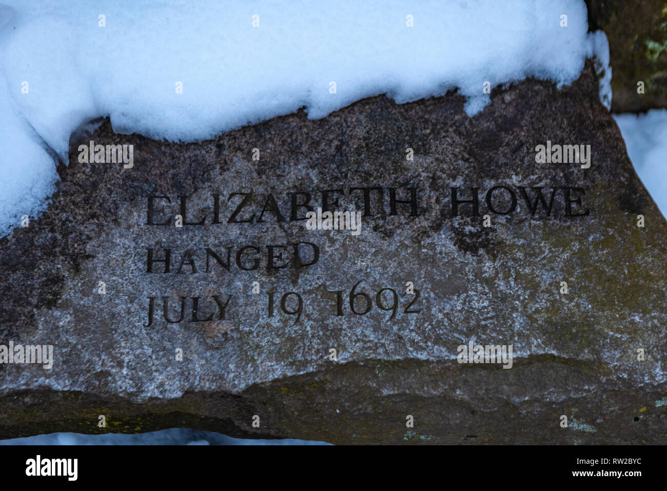Uno dei 20 commemorative situato in un piccolo parco memoriale. Nel 1692, 14 donne e 6 uomini sono stati falsamente accusato e condannato dalla versione di prova e quindi viene eseguito un Foto Stock