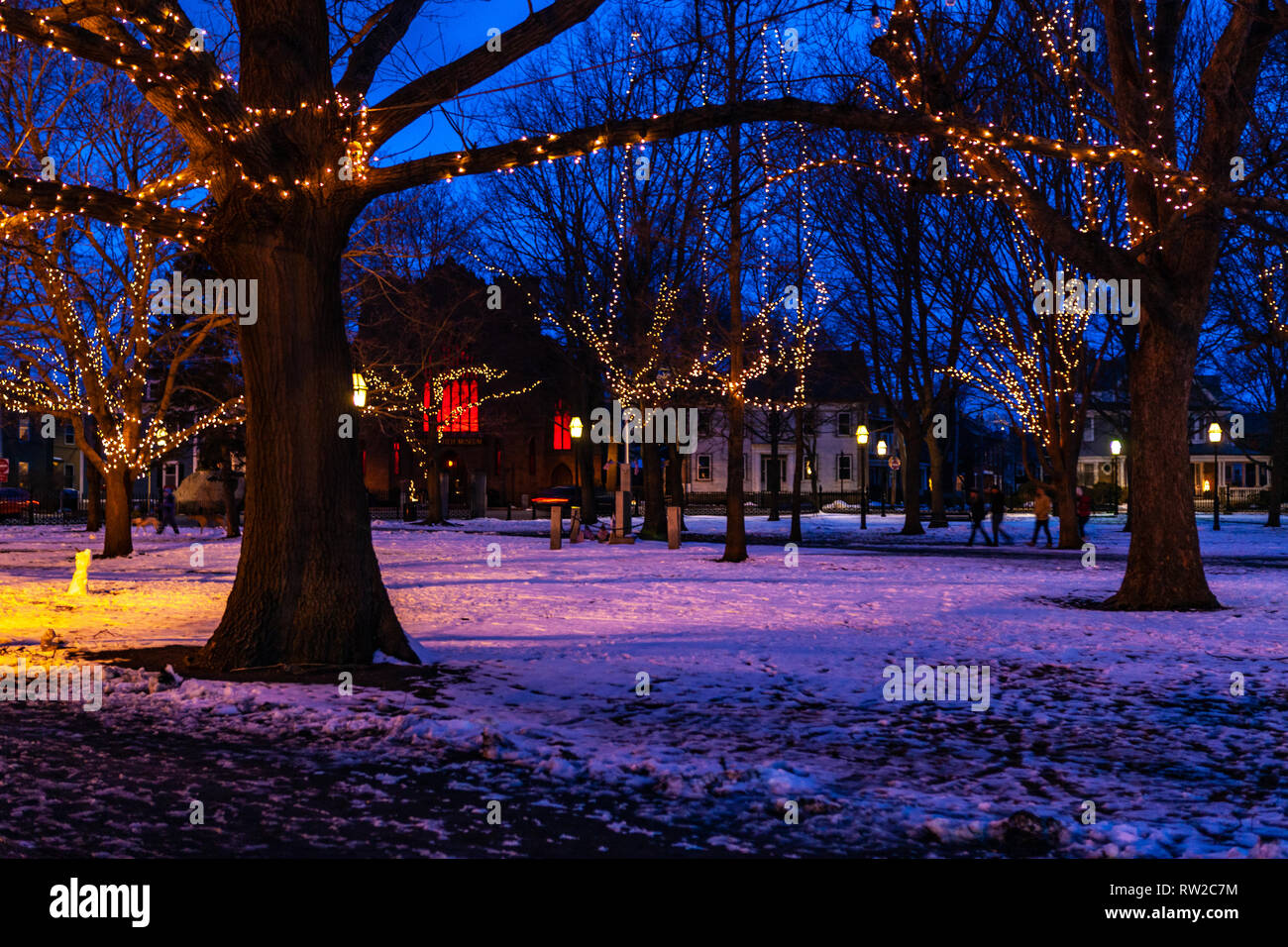 Strade di Salem, città in Massachusetts è famoso per le sue 1692 processi alle streghe, durante il quale alcuni locali sono stati eseguiti per presunto witc praticanti Foto Stock