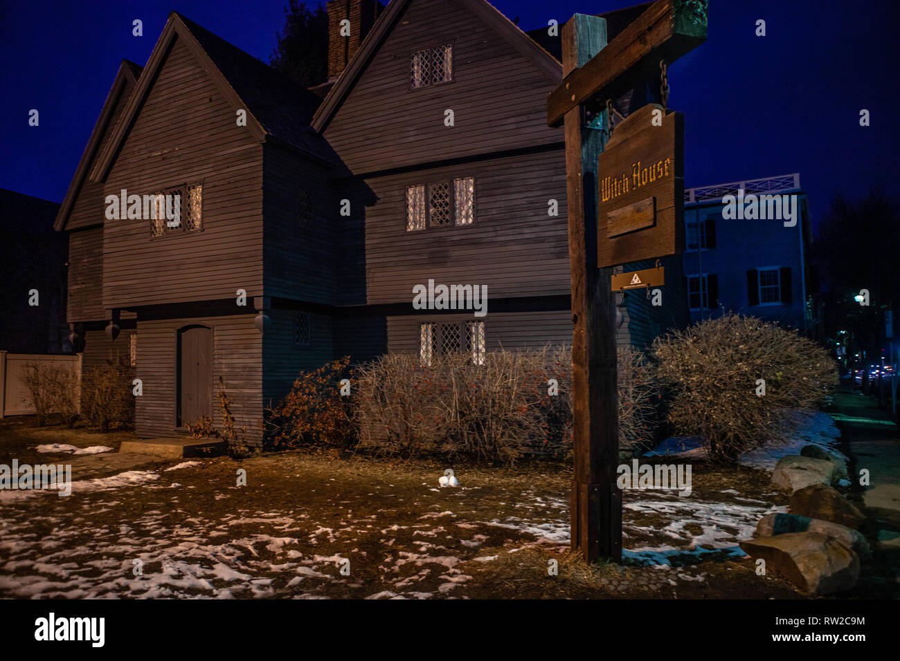 Johnathan storico Corbin House conosciuta come la casa della strega a causa della sua connessione al 1662-63 processi alle streghe in un giorno di pioggia, si trova in Salem, Foto Stock