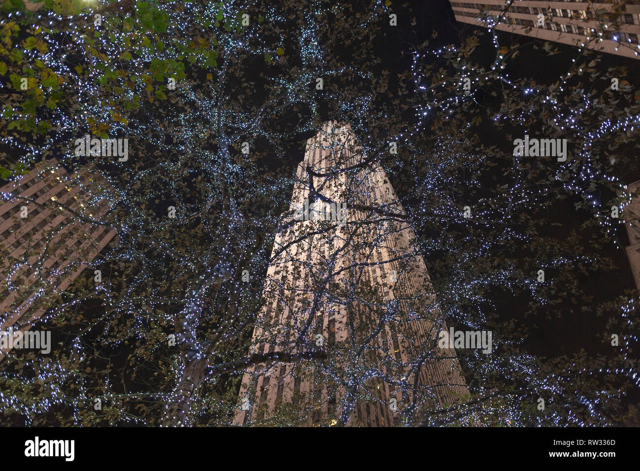 Le decorazioni di Natale al Rockefeller Center di Manhattan, New York, New York, Stati Uniti d'America Foto Stock