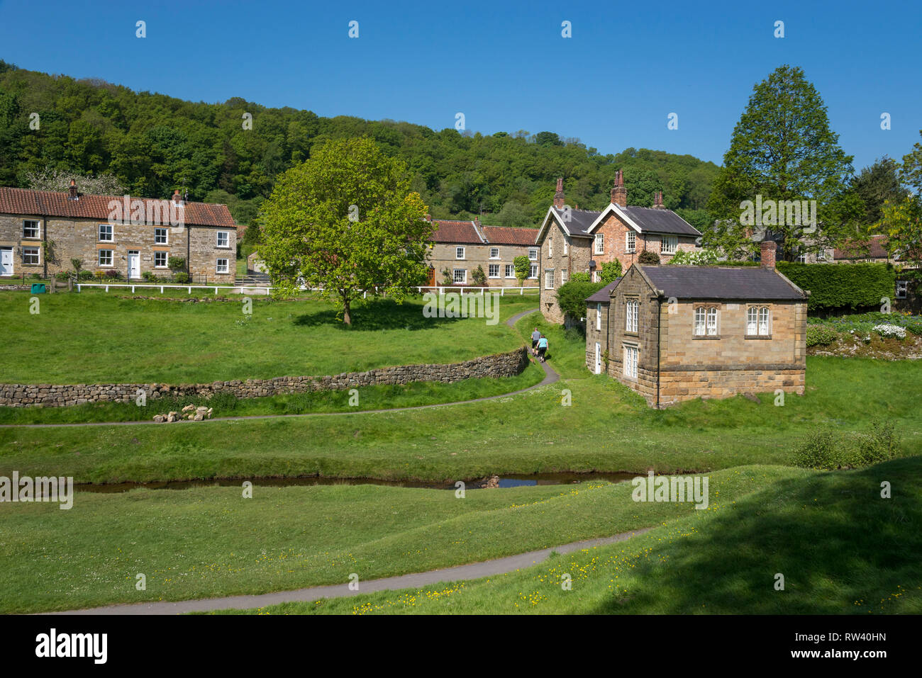 Il bel villaggio di Hutton-le-foro in Ryedale, North Yorkshire, Inghilterra. Foto Stock