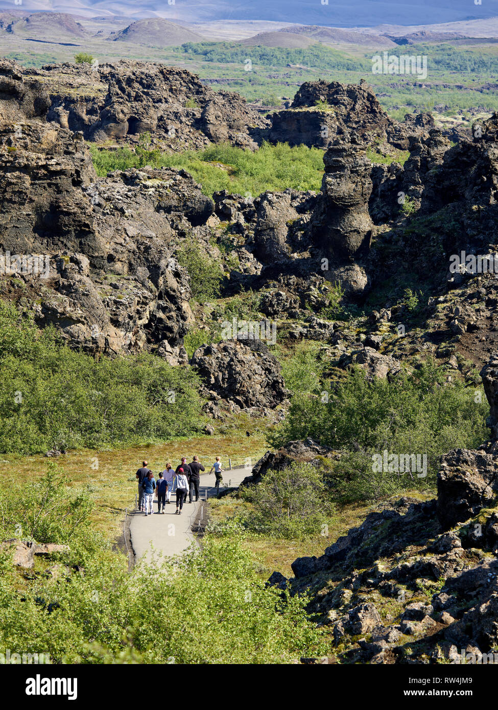 Dimmuborgir -area di forma inusuale campi di lava, grotta e formazioni di roccia vulcanica, a est di Myvatn, Islanda. Foto Stock
