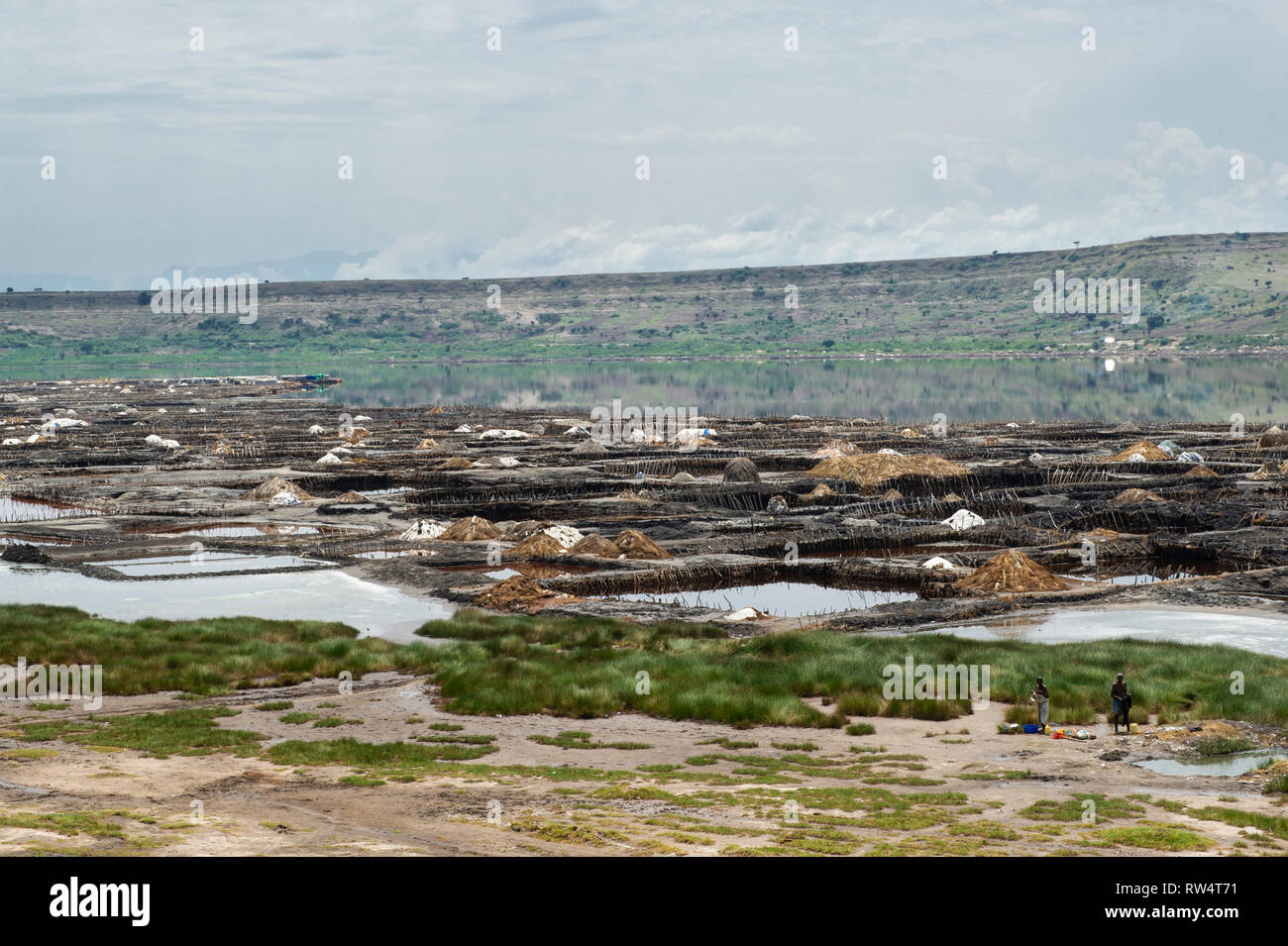 Miniere di sale a Katwe Crater Lake, Queen Elizabeth NP, Uganda Foto Stock