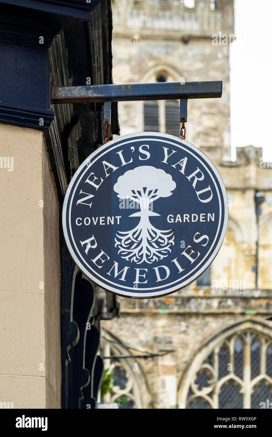 Neal's Yard rimedi firmare e il logo Foto Stock