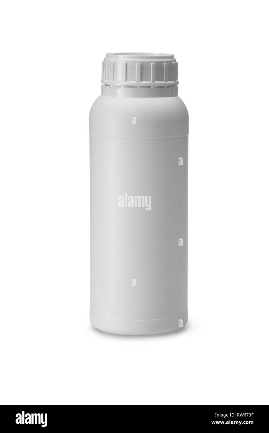 Bottiglia di plastica bianca isolata su bianco con tracciato di ritaglio Foto Stock