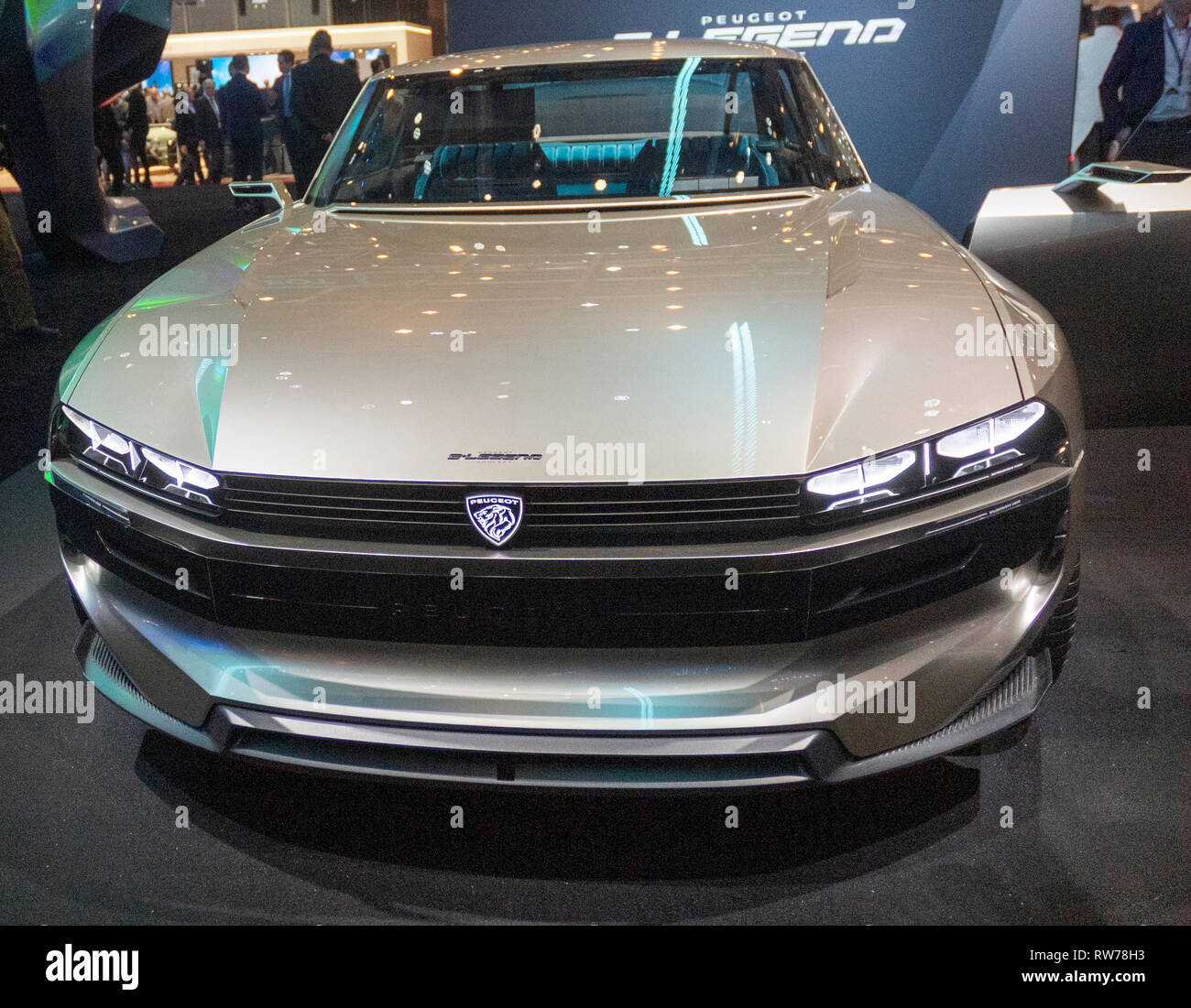 Ginevra, Svizzera. 5º marzo, 2019. La Peugeot E-Leggenda Concept presentato al 89Geneva International Motor Show. Credito: Eric Dubost/Alamy Live News Foto Stock