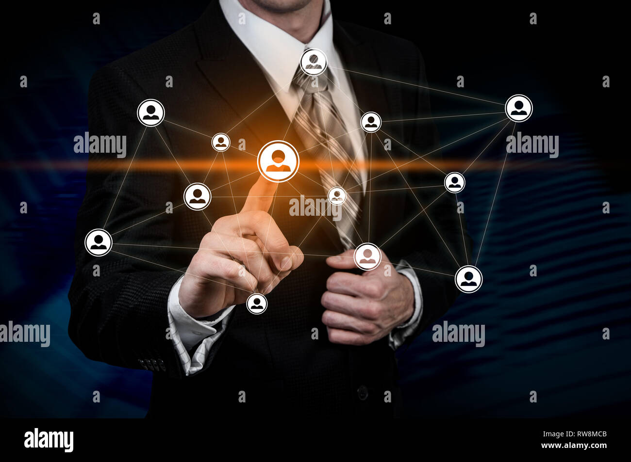 Risorse umane il concetto di business. Imprenditore preme hr icona sulla schermata virtuale Foto Stock