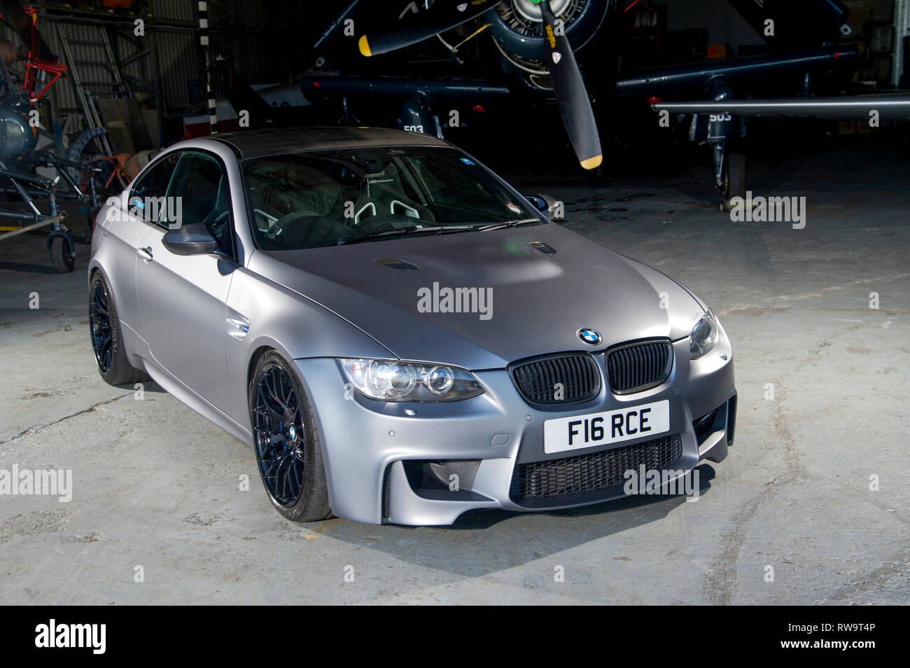 E90 forma BMW M3 tedesca auto sportiva, modificati e sovralimentato Foto Stock