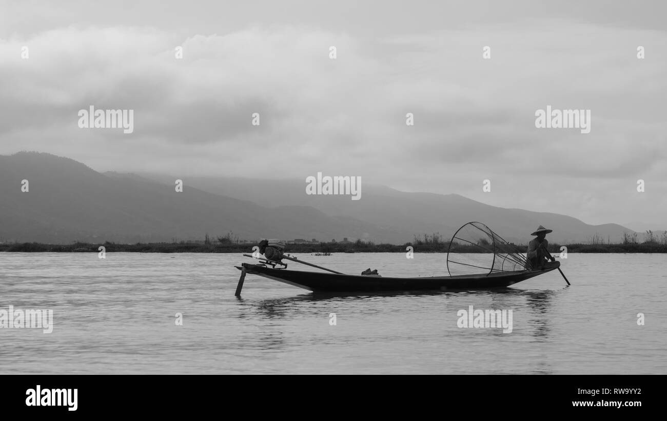 Fisherman dal Lago Inle Foto Stock