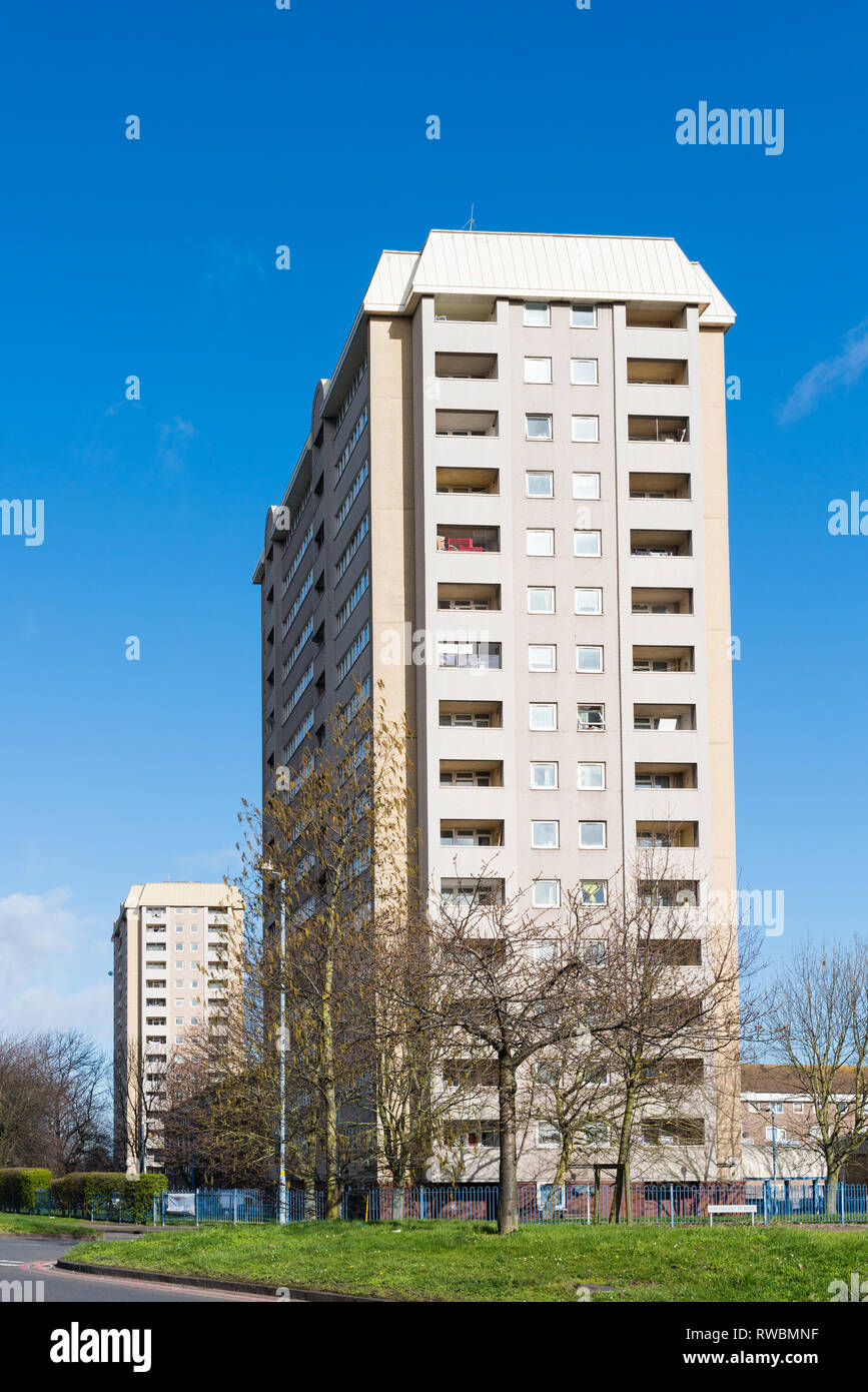 Alto edificio di appartamenti a Ladywood Middleway in Birmingham interna del distretto della città di Ladywood Foto Stock