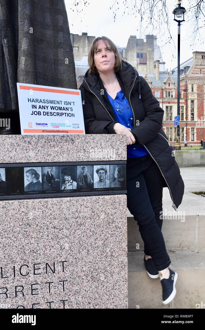 La piazza del Parlamento, Londra, Regno Unito. 5 Mar 2019. Jess Phillips MP.Le molestie sul luogo di lavoro giorno di azione.La piazza del Parlamento, London.UK Credit: Michael melia/Alamy Live News Foto Stock