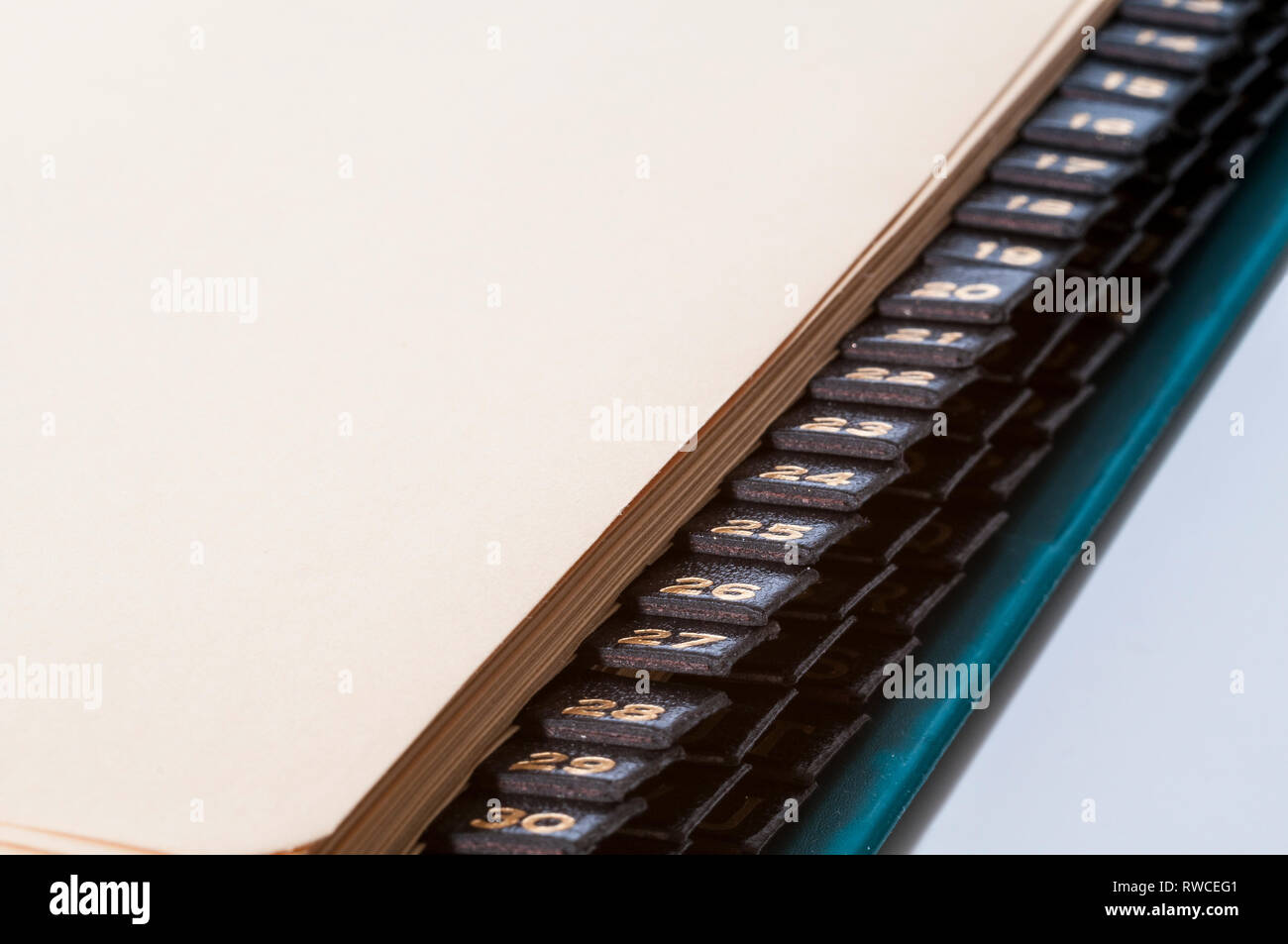 Schede indice in 3-ring binder 2-20-19 Foto Stock