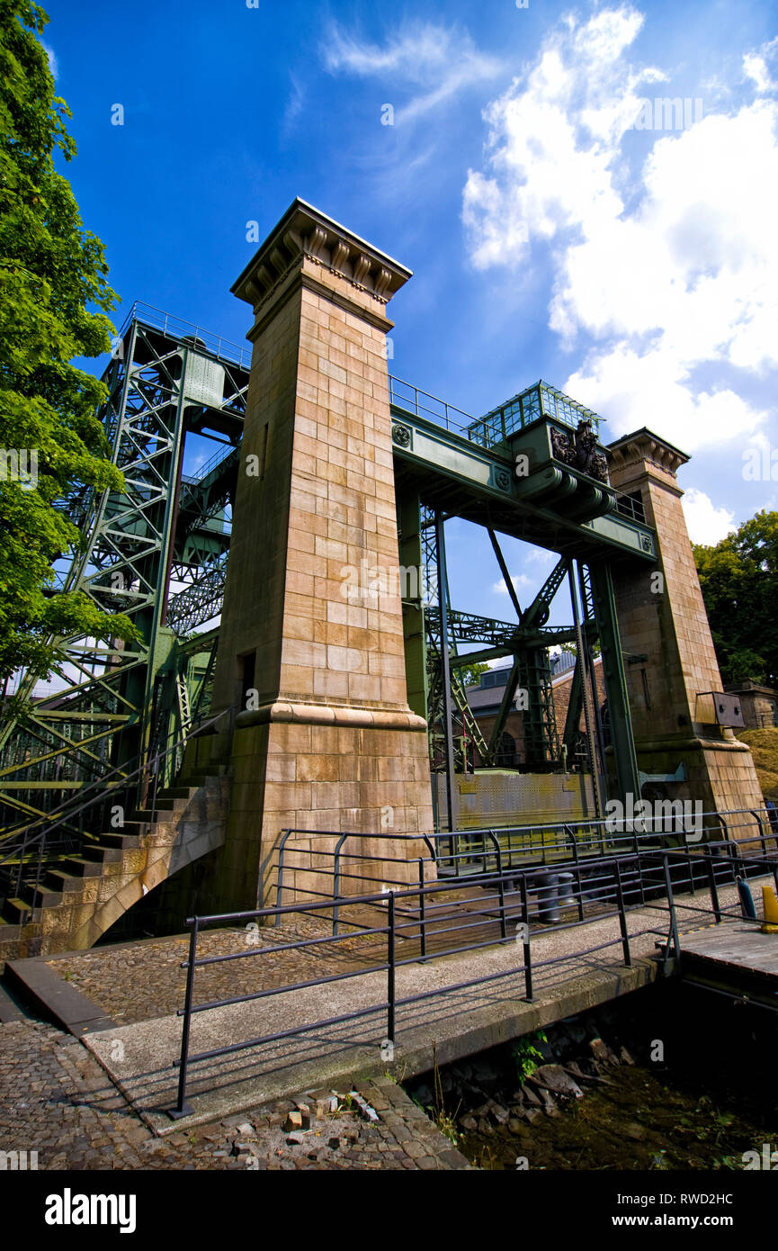 Historisches Schiffshebewerk am Dortmund-Ems-Kanal Henrichenburg Foto Stock