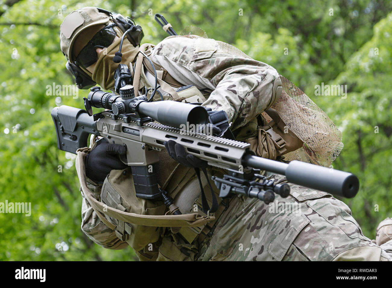 Berretti Verdi U.S. Esercito Forze Speciali gruppo sniper in azione. Foto Stock