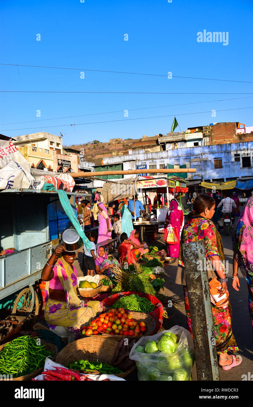 Scene di mercato, Chittorgarh, Rajasthan, India Foto Stock
