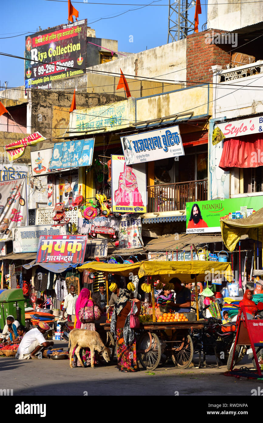 Scene di mercato, Chittorgarh, Rajasthan, India Foto Stock