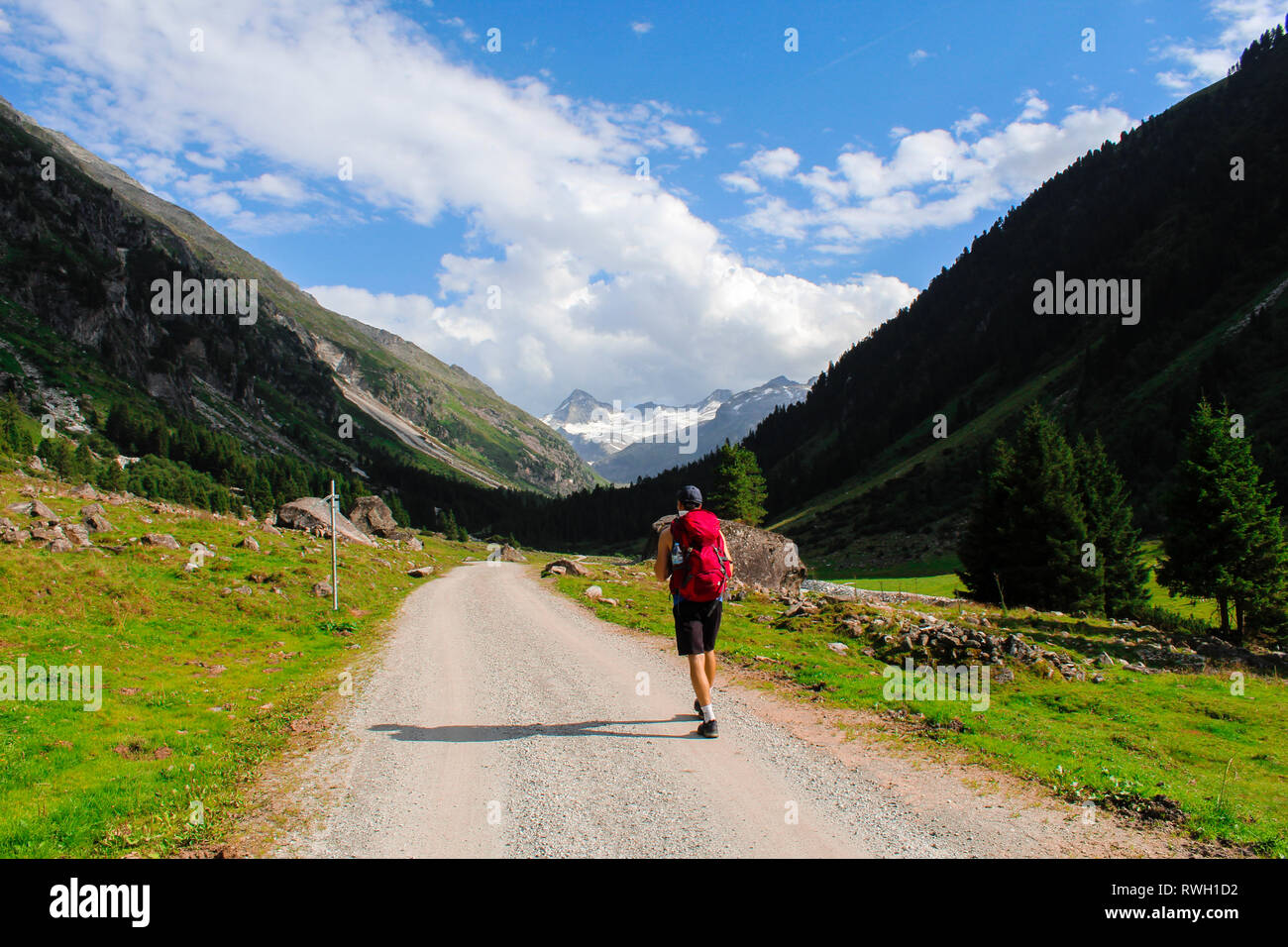Sulla strada per il vertice Kesskogel, nelle Alpi austriache Foto Stock