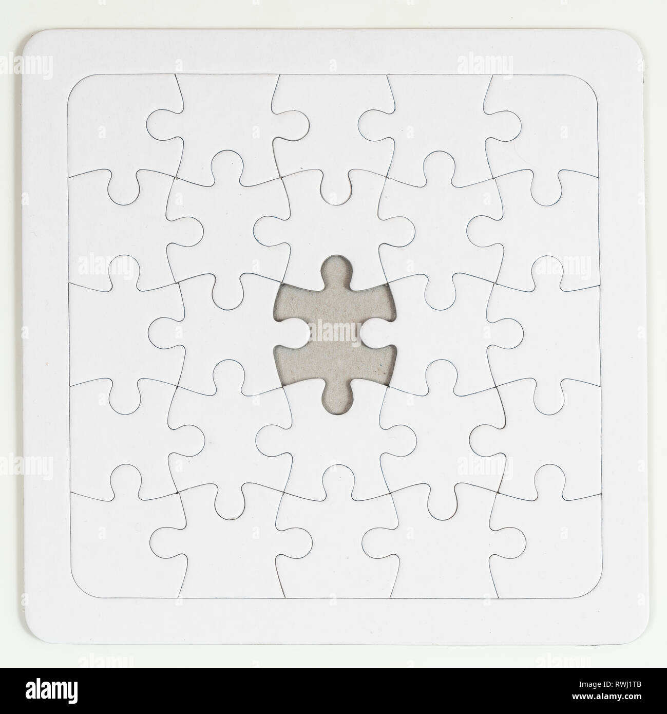Pezzi di puzzle 3d isolati su sfondo trasparente problemsolving