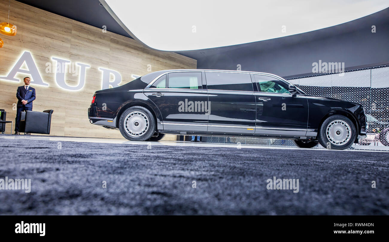 Aurus Senat, Russo limousine di lusso, che porta anche il Presidente russo Vladimir Putin è stato presentato durante il 2019 Geneva International Motor Sh Foto Stock