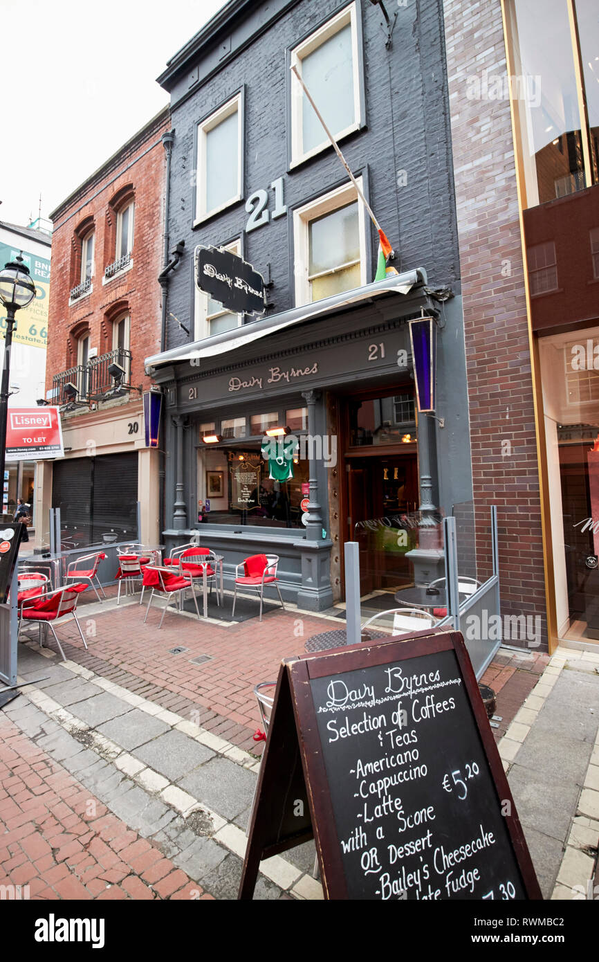 Davy Byrnes pub 21 Duke Street a Dublino Repubblica di Irlanda Davy Byrnes è famosa per essere menzionata in Ulisse dove Leopold Bloom si arresta per un formaggio Foto Stock